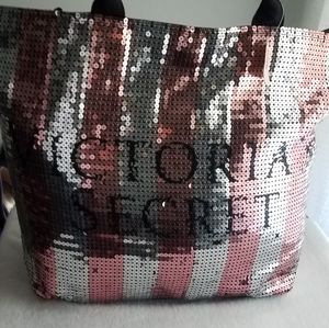 VS tote bag